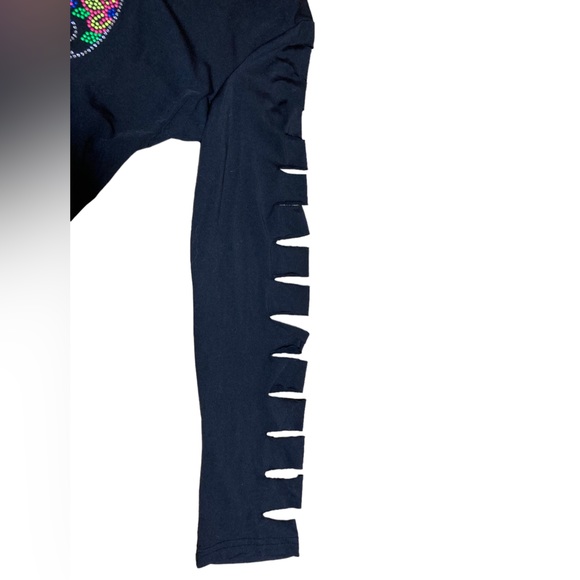 FANCYQUBE Women's black long sleeve top embellished w/Sugar Skull Rhinestones - Picture 7 of 8